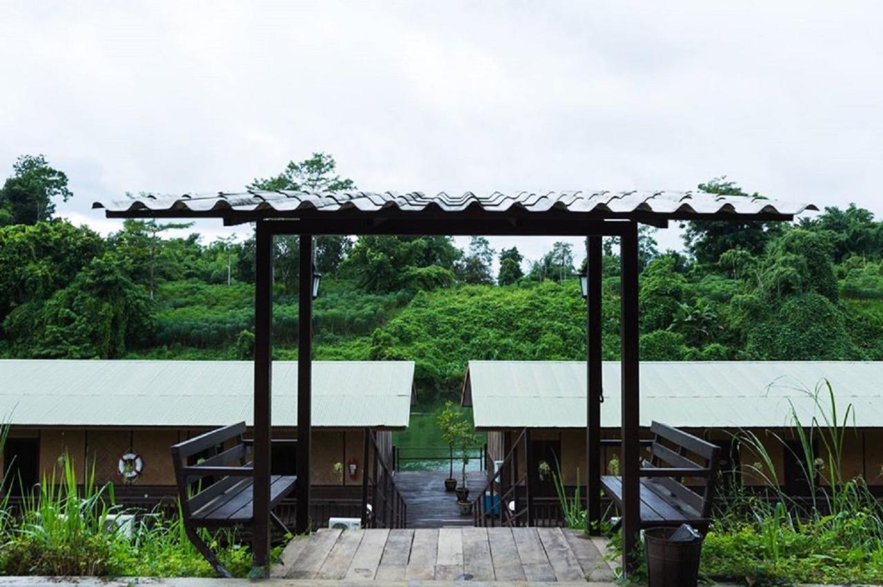 Nakakiri Resort & Spa Hin Dat Extérieur photo